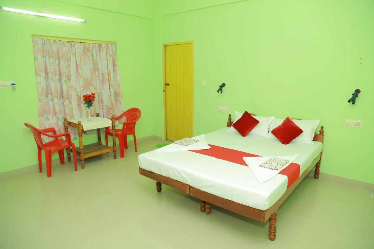 Shirleys Beach Hotel Kovalam Zewnętrze zdjęcie